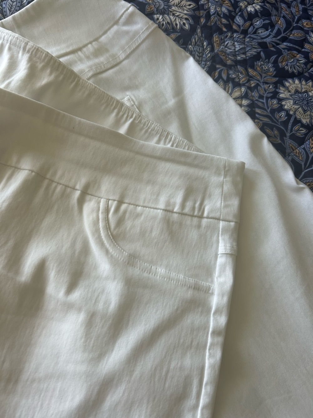 Ruby Rd. Size 16 white pants - Picture 7 of 7